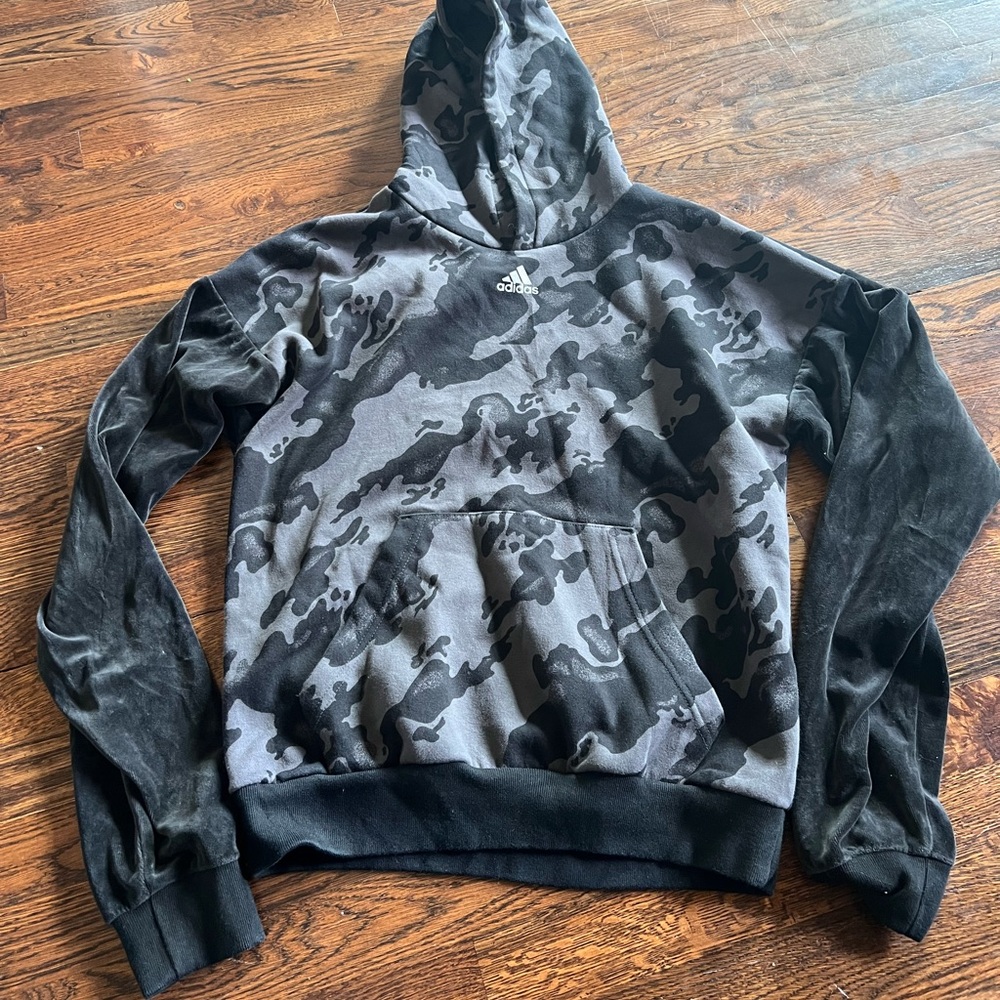 Adidas Velour Camo•ish Pattern SweatShirt Hoodie